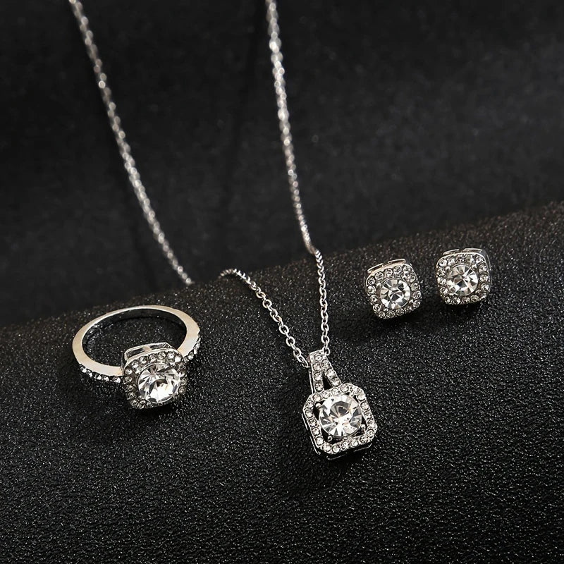 Parure Bijoux Minimaliste Zircon Design Carré | Collier Pendentif + Bague + Boucles d'Oreilles